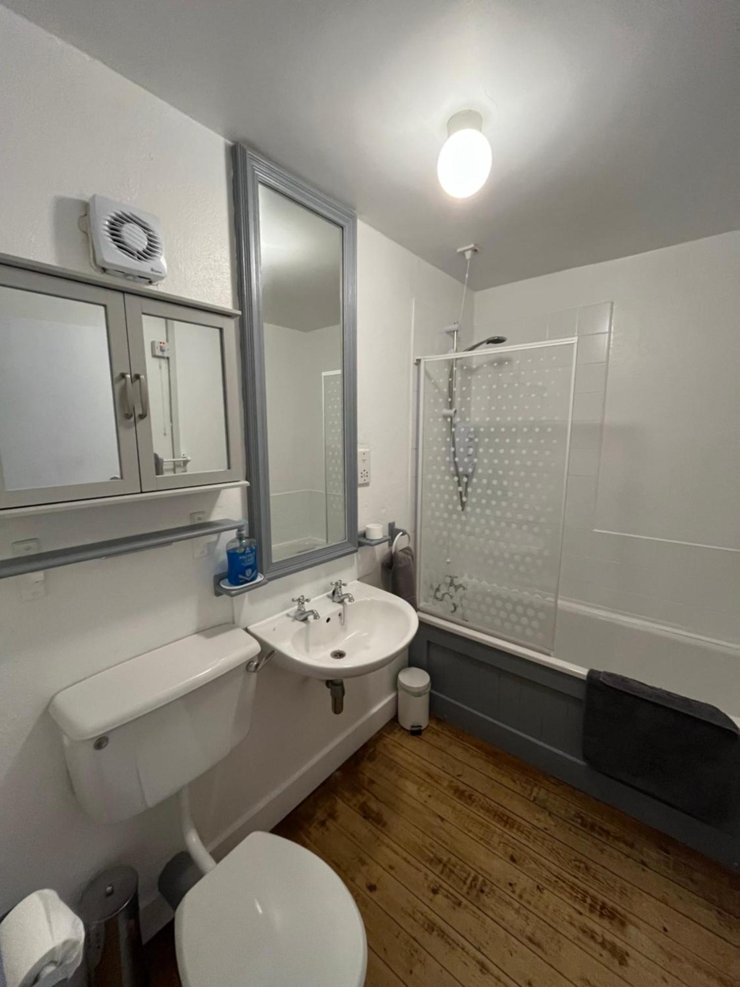 Apartment 12, Sea Wharf Westport Kültér fotó